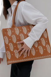 Embroidery tote 01 - Mustard